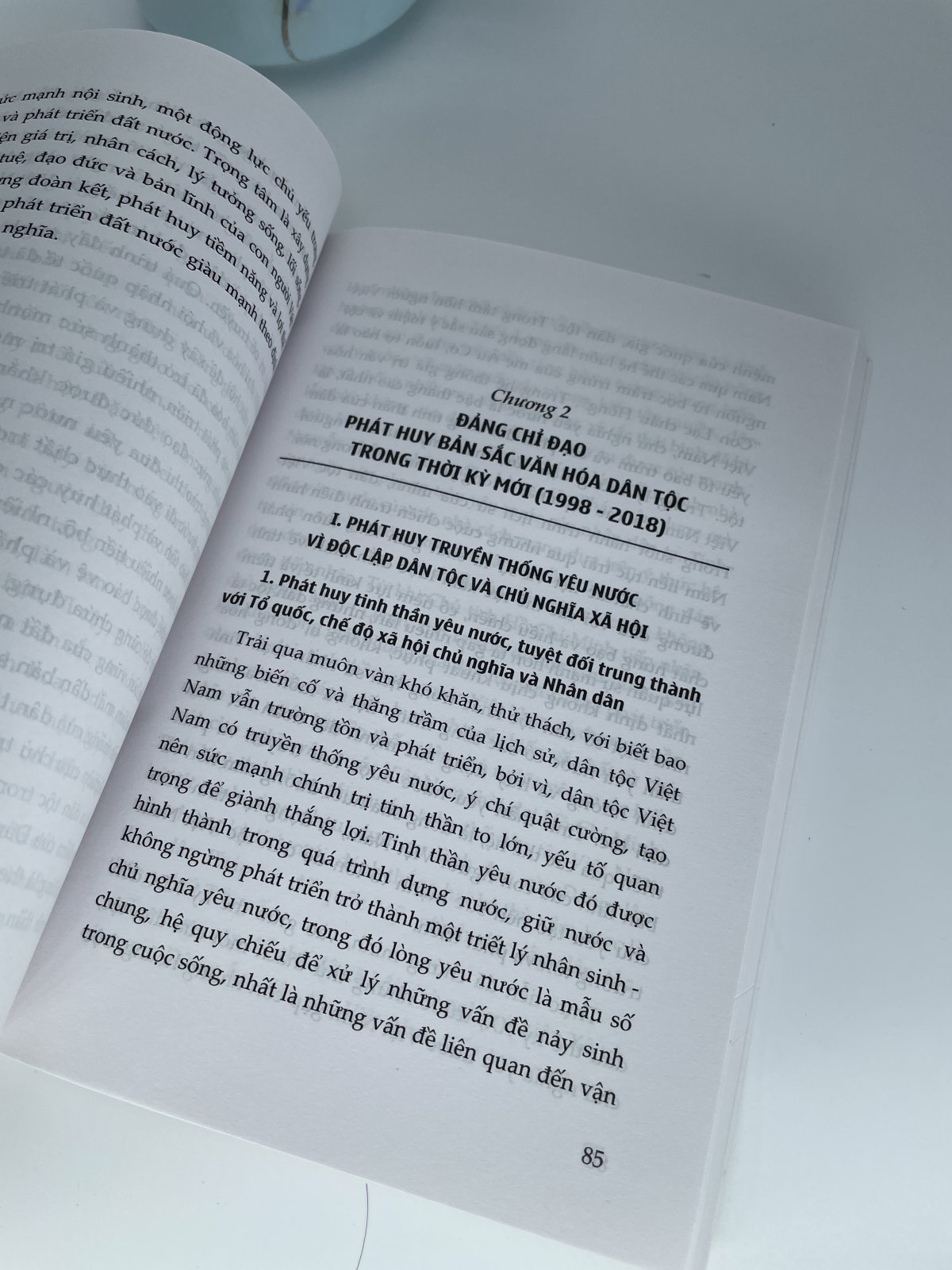 Đảng lãnh đạo phát huy bản sắc văn hóa dân tộc trong thời kỳ mới (1998- 2018)