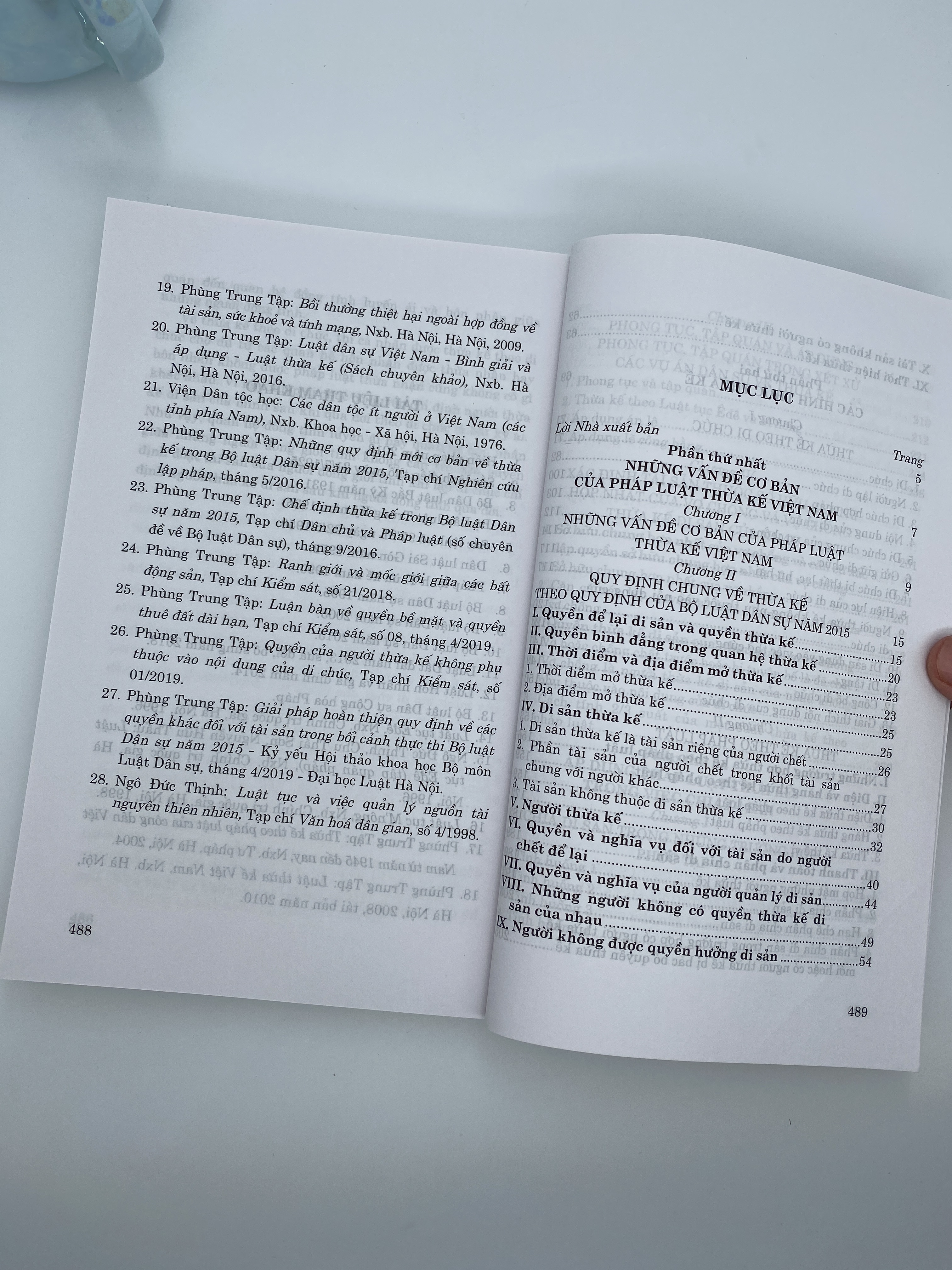 Pháp luật thừa kế ở Việt Nam - Nhận thức và áp dụng (Xuất bản lần thứ hai, có sửa chữa, bổ sung)