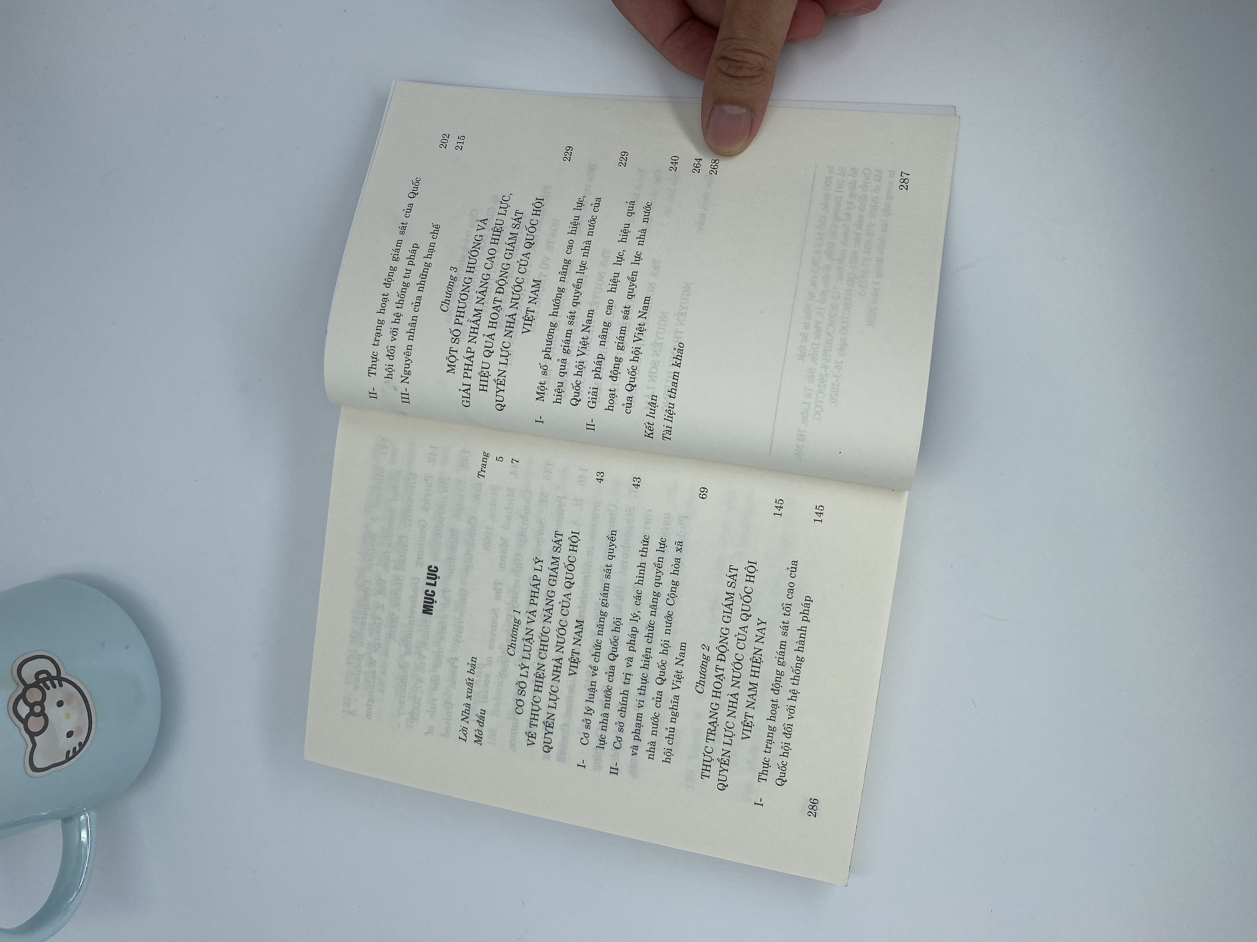 Thực hiện chức năng giám sát quyền lực nhà nước của Quốc hội Việt Nam hiện nay