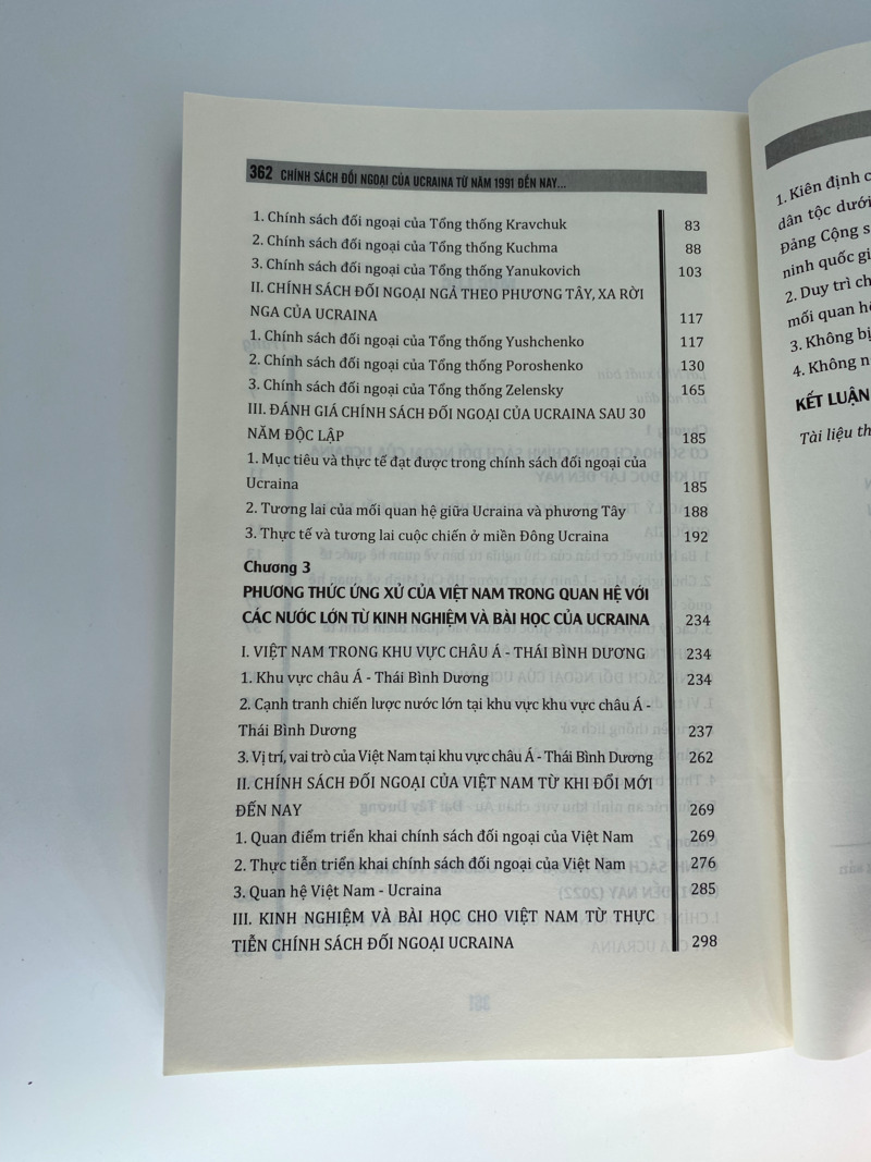 Chính sách đối ngoại của Ucraina từ năm 1991 đến nay. Kinh nghiệm và bài học cho Việt Nam trong quan hệ với các nước lớn (Sách chuyên khảo)